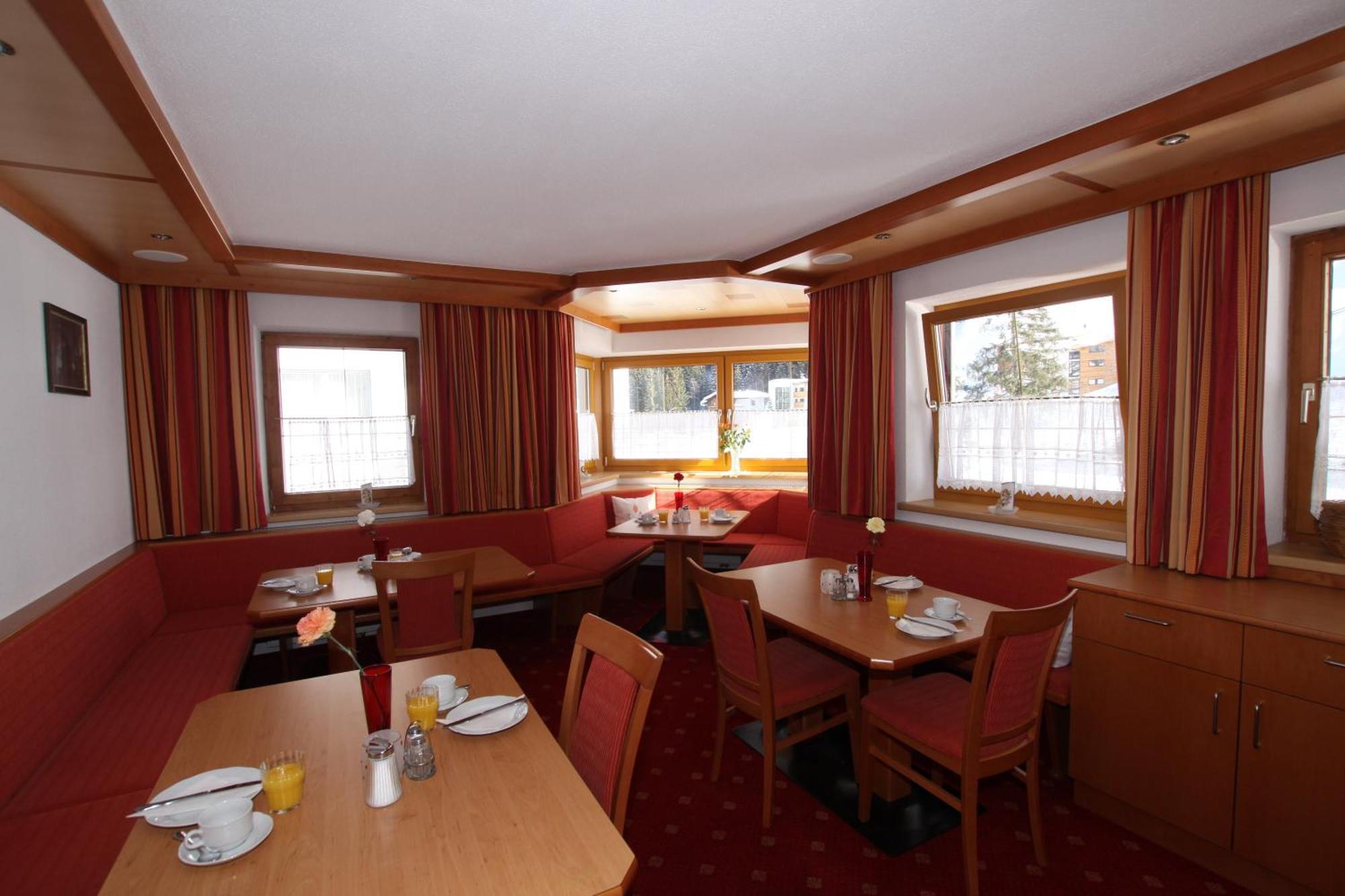 Hotel Lechlihof à Ischgl Extérieur photo